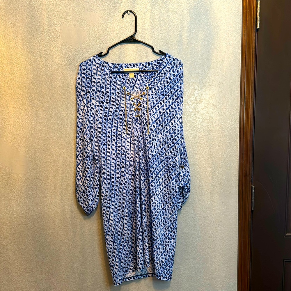 Like New MICHAEL KORS Stylish Blue and White Patterned Dress